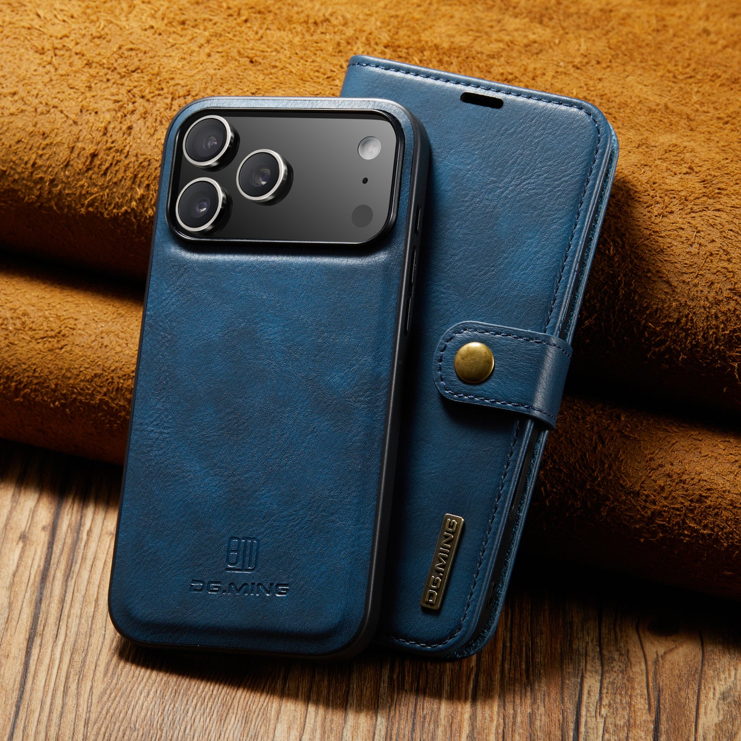 2 in 1 Detachable Flip Leather Case for iPhone 17 Pro Max