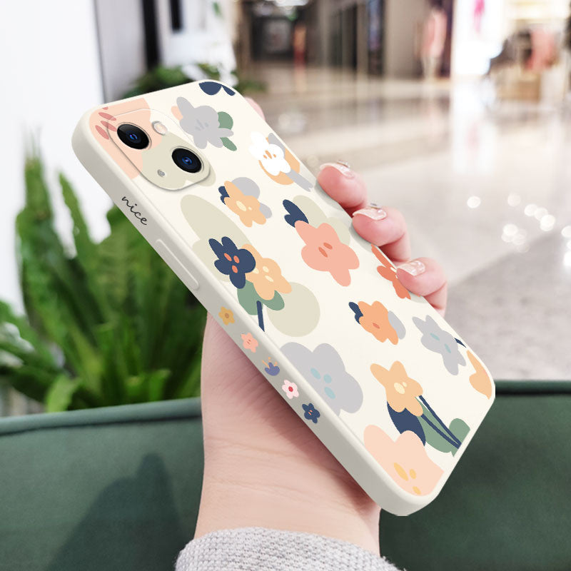 Funda de silicona con flores cálidas para iPhone